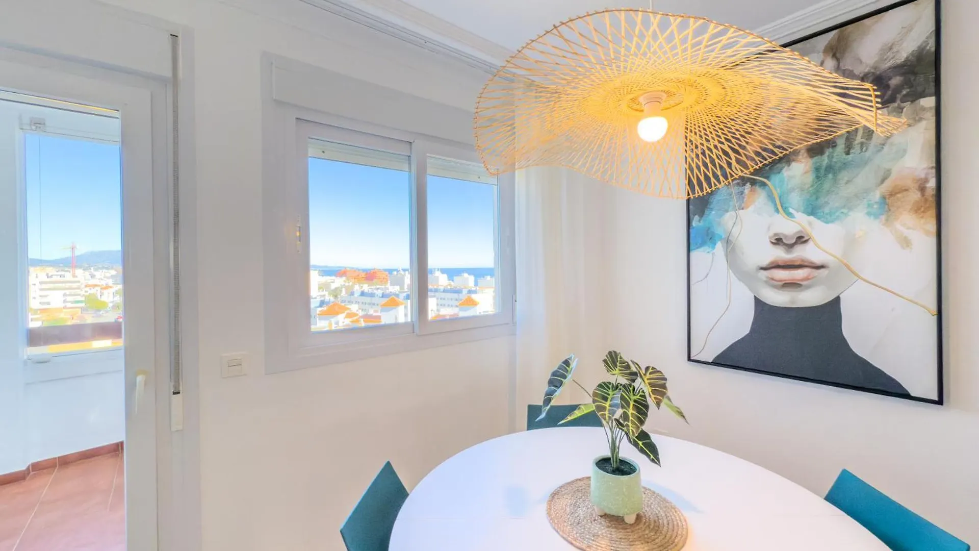 Hanami Real Sofia 2 Estepona Apartment
