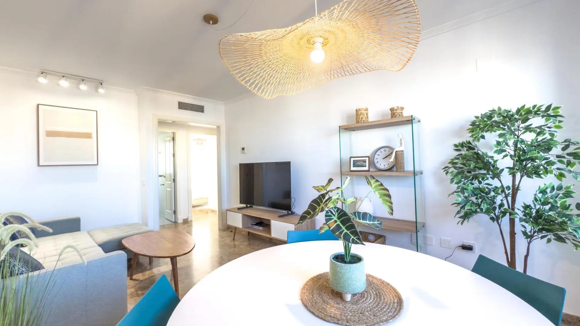 Hanami Real Sofia 2 Estepona Apartment